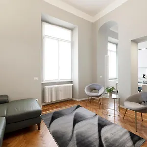  Apartment Royal - Centro