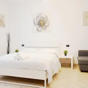 Philips Apartment